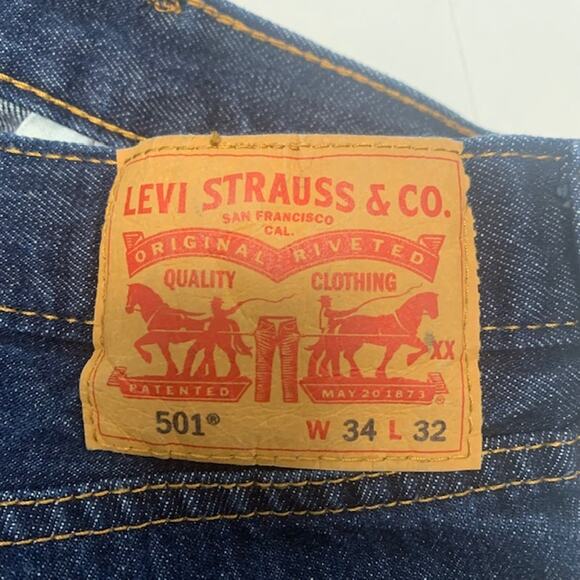 LEVI STRAUSS & CO 501 Men Button Front Dark Wash Jeans | 34x32 - Picture 6 of 7